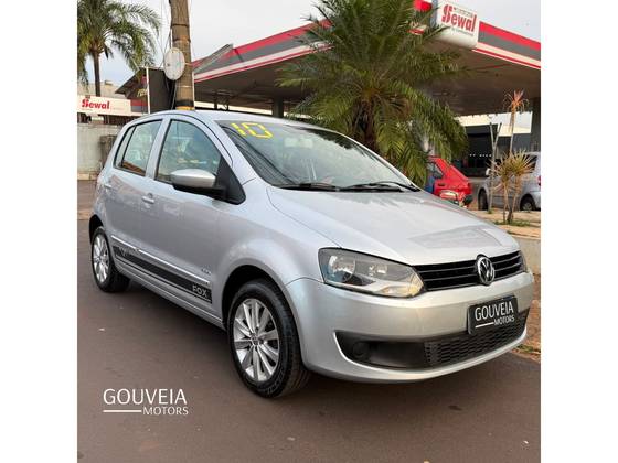 VOLKSWAGEN FOX 1.0 MI 8V FLEX 4P MANUAL VOLKSWAGEN FOX 1.0 MI 8V FLEX 4P MANUAL